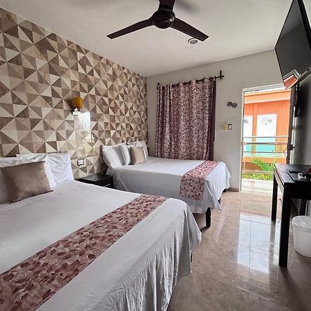 Hotel Posada Mercy Río Lagartos エクステリア 写真
